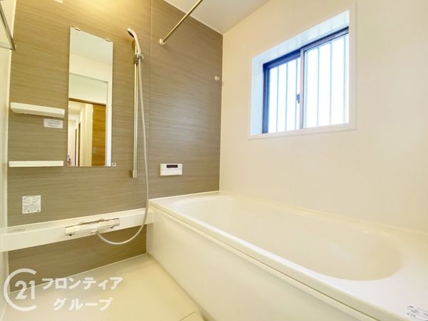堺市西区草部　中古一戸建て