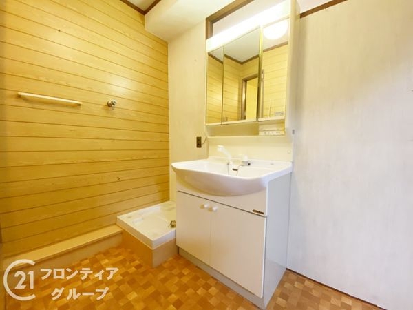 泉北若松台ＡＢ住宅壱号棟　中古マンション