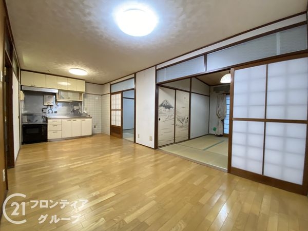 泉北若松台ＡＢ住宅壱号棟　中古マンション