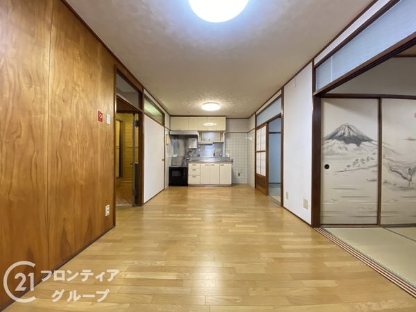 泉北若松台ＡＢ住宅壱号棟　中古マンション