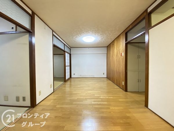 泉北若松台ＡＢ住宅壱号棟　中古マンション