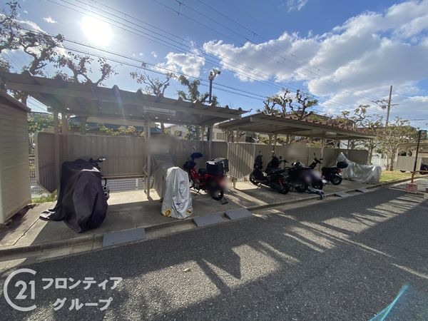 ライフコート深井２号棟　中古マンション