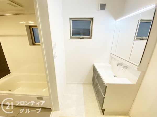 大阪市東住吉区鷹合２丁目　新築一戸建て
