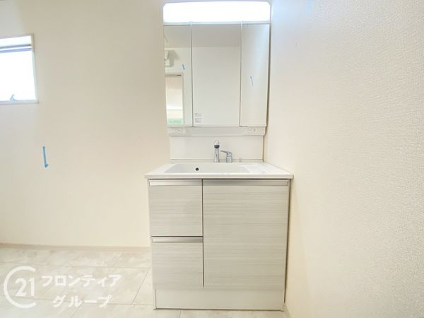 堺市美原区平尾　新築一戸建て　３期　３号棟