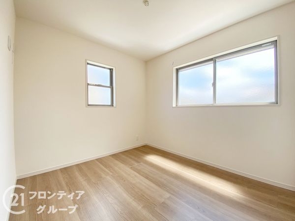 堺市美原区平尾　新築一戸建て　３期　３号棟