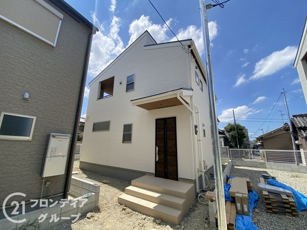 堺市美原区平尾　新築一戸建て　３期　2号棟