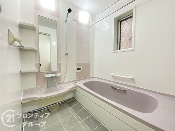 堺市西区草部　中古一戸建て