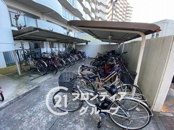 フェルティ・メイツ泉ヶ丘２番館　中古マンション