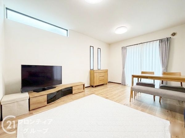 堺市西区草部　中古一戸建て
