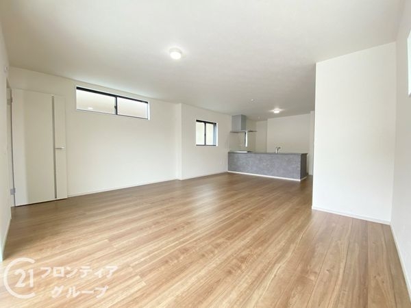 堺市南区新檜尾台４丁　新築一戸建て　２号棟