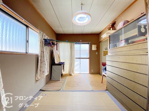 堺市西区浜寺船尾町西４丁の中古一戸建て