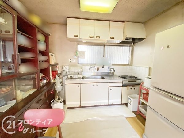 堺市西区浜寺船尾町西４丁の中古一戸建て