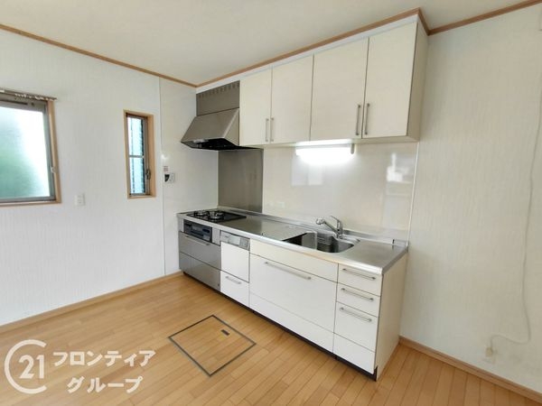 堺市北区金岡町　中古戸建て