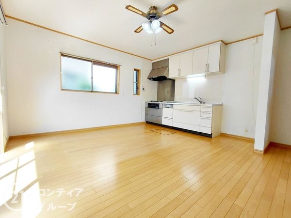 堺市北区金岡町　中古戸建て