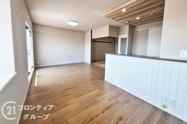スペリオシティ泉北深井２番館　中古マンション