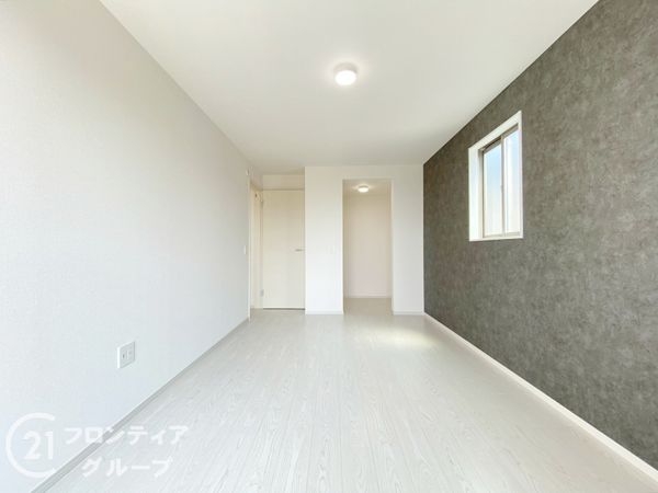 堺市西区堀上緑町１丁　新築一戸建て　２期　全１区画
