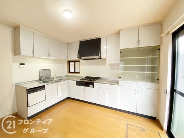 堺市中区上之　中古一戸建て