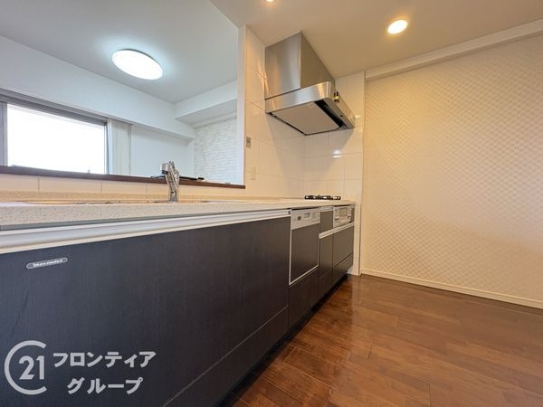 上野芝レジデンスコンフォートコート　中古マンション