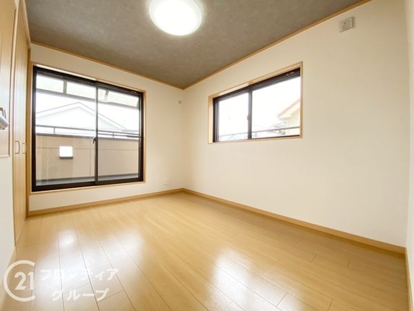 堺市西区鳳西町２丁の中古一戸建て