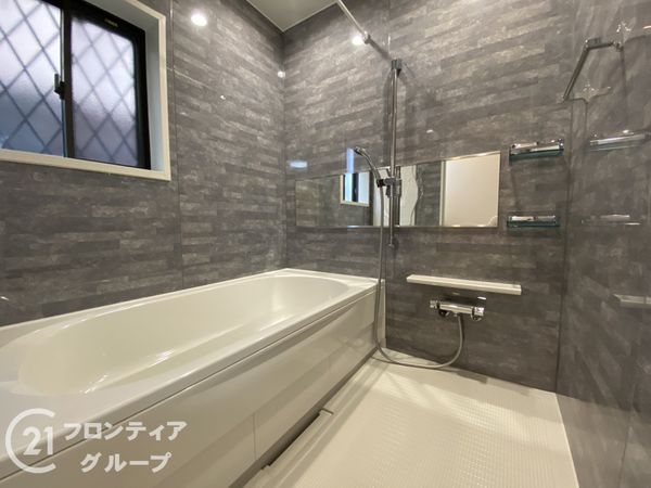 堺市西区鳳西町２丁の中古一戸建て