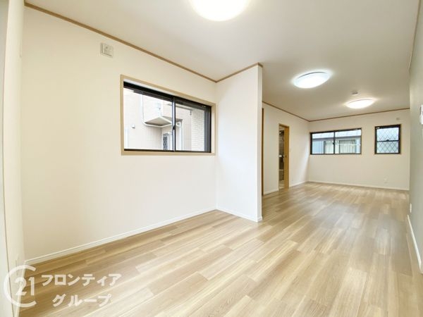堺市西区鳳西町２丁の中古一戸建て