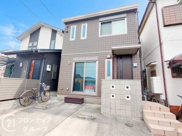 堺市西区鳳西町２丁　中古一戸建て