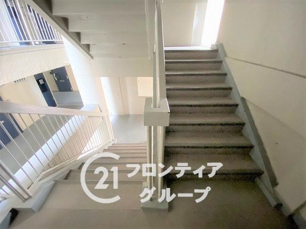 泉ヶ丘コーポラスＡ棟　中古マンション