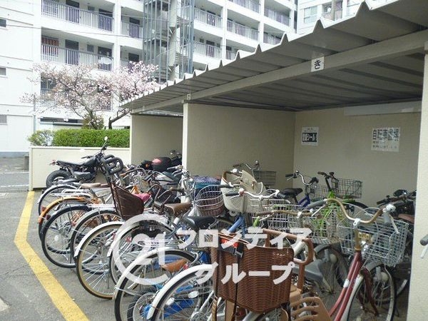 泉ヶ丘コーポラスＡ棟　中古マンション