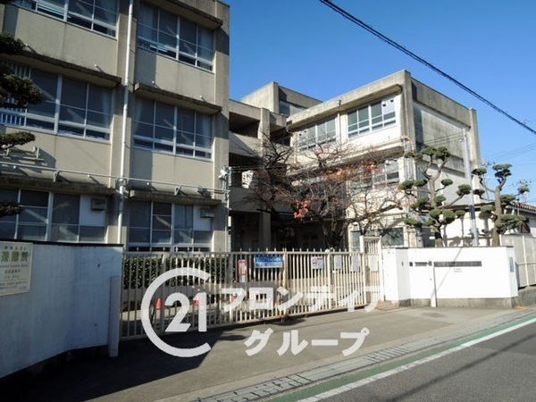 堺市東区高松　新築一戸建て　４期　１号棟(堺市立登美丘東小学校)