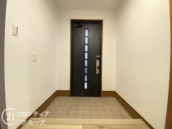 堺市西区浜寺船尾町西２丁の中古一戸建て