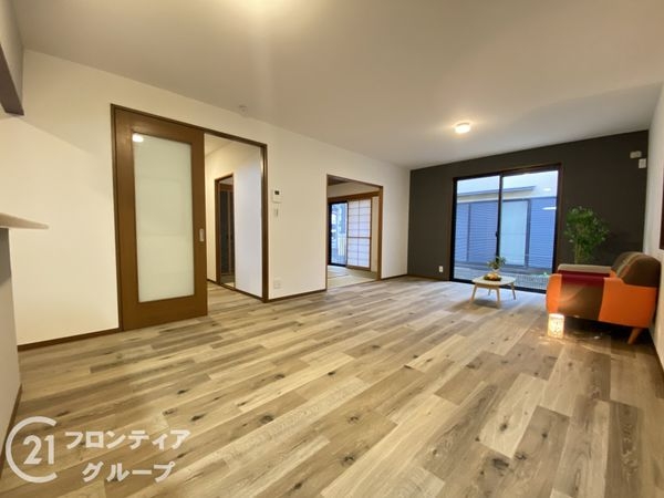 堺市西区浜寺船尾町西２丁の中古一戸建て