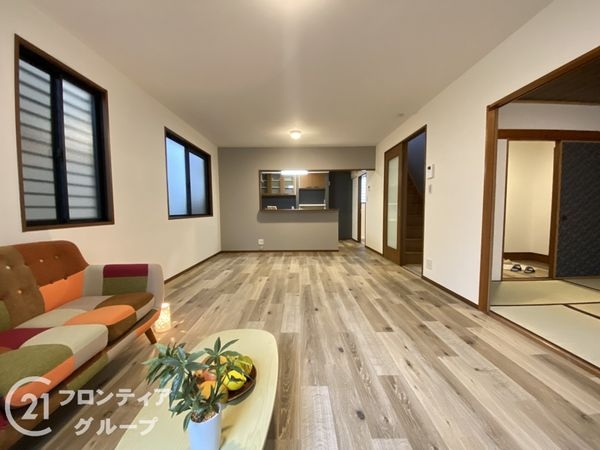 堺市西区浜寺船尾町西２丁の中古一戸建て