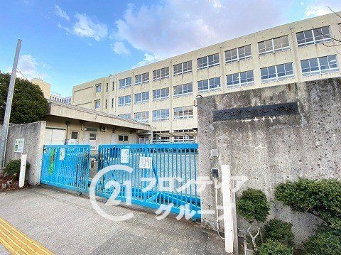 新金岡参丁壱番住宅第壱八棟　中古マンション(堺市立新金岡東小学校)