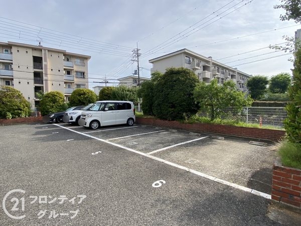 新金岡参丁壱番住宅第壱八棟　中古マンション