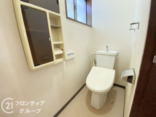 堺市西区上野芝向ヶ丘町６丁の中古一戸建て