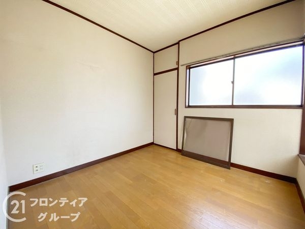 堺市西区上野芝向ヶ丘町６丁の中古一戸建て
