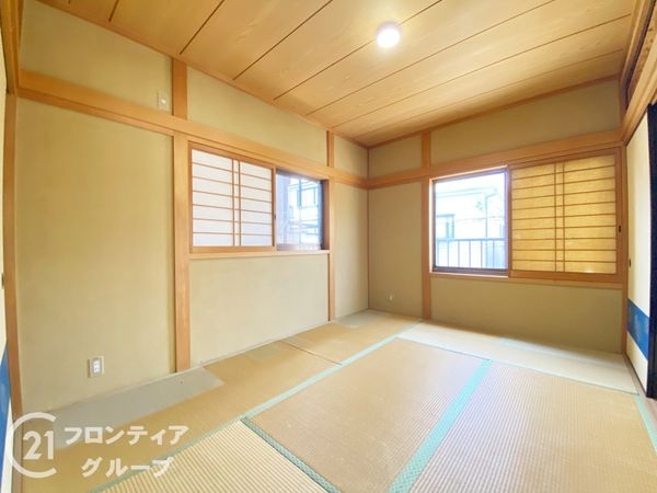 堺市西区上野芝向ヶ丘町６丁の中古一戸建て