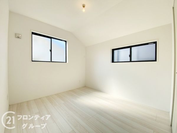 堺市西区堀上緑町２丁　新築一戸建て　３期　全１区画