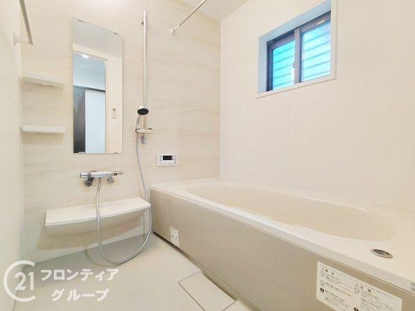堺市西区鳳南町５丁　中古一戸建て