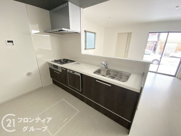 堺市堺区南向陽町１丁　新築一戸建て　１期　全１区画