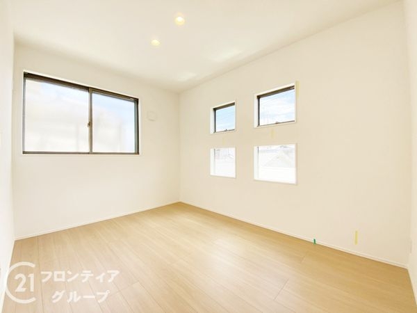 堺市東区日置荘西町７丁　新築一戸建て　全１区画