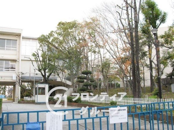 泉北茶山台第１次住宅　１１号棟　中古マンション(堺市立茶山台小学校)