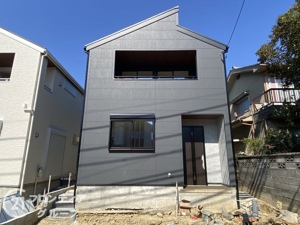 堺市南区槇塚台３丁　新築一戸建て　７期　１号棟