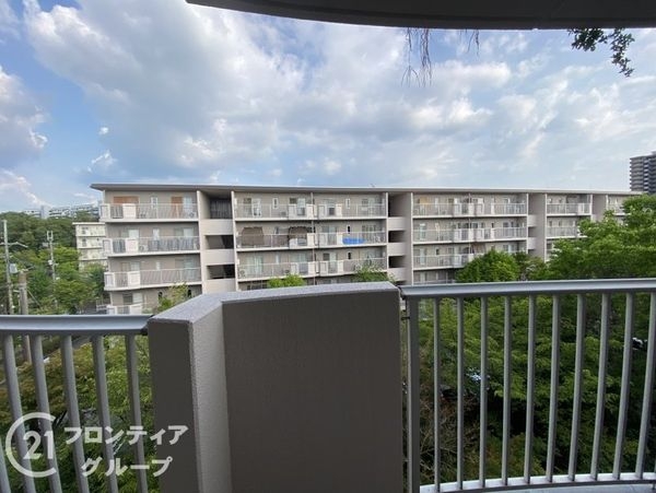光明池駅前第３住宅８号棟　中古マンション