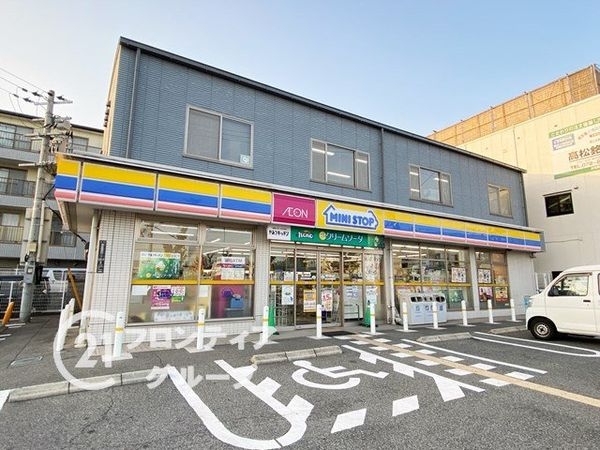 クローバーハイツ上野芝　中古マンション(ミニストップ百舌鳥陵南町店)