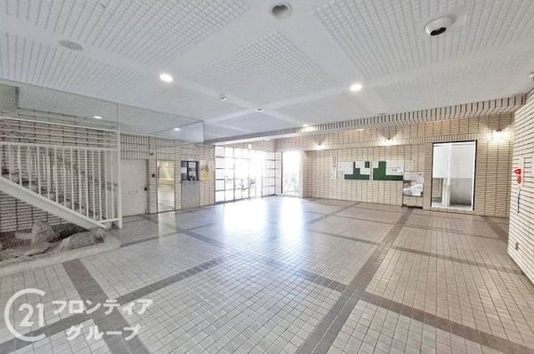クローバーハイツ上野芝　中古マンション