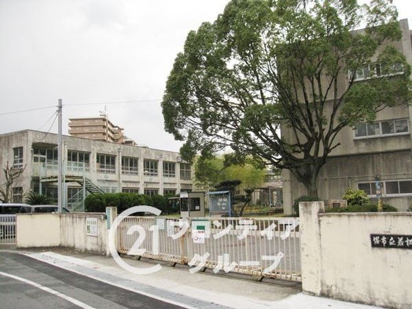 泉北若松台ＡＢ住宅壱　中古マンション(堺市立若松台小学校)