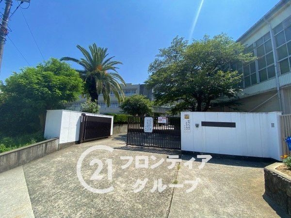 コスモ原山台　中古マンション(堺市立原山台中学校)