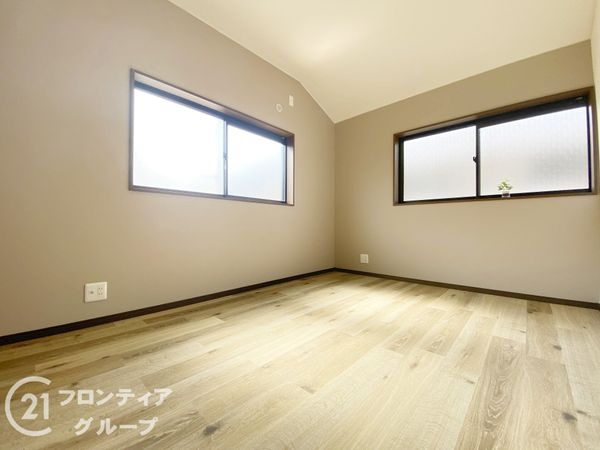 堺市西区上の中古一戸建て