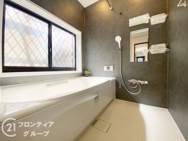 堺市西区上の中古一戸建て